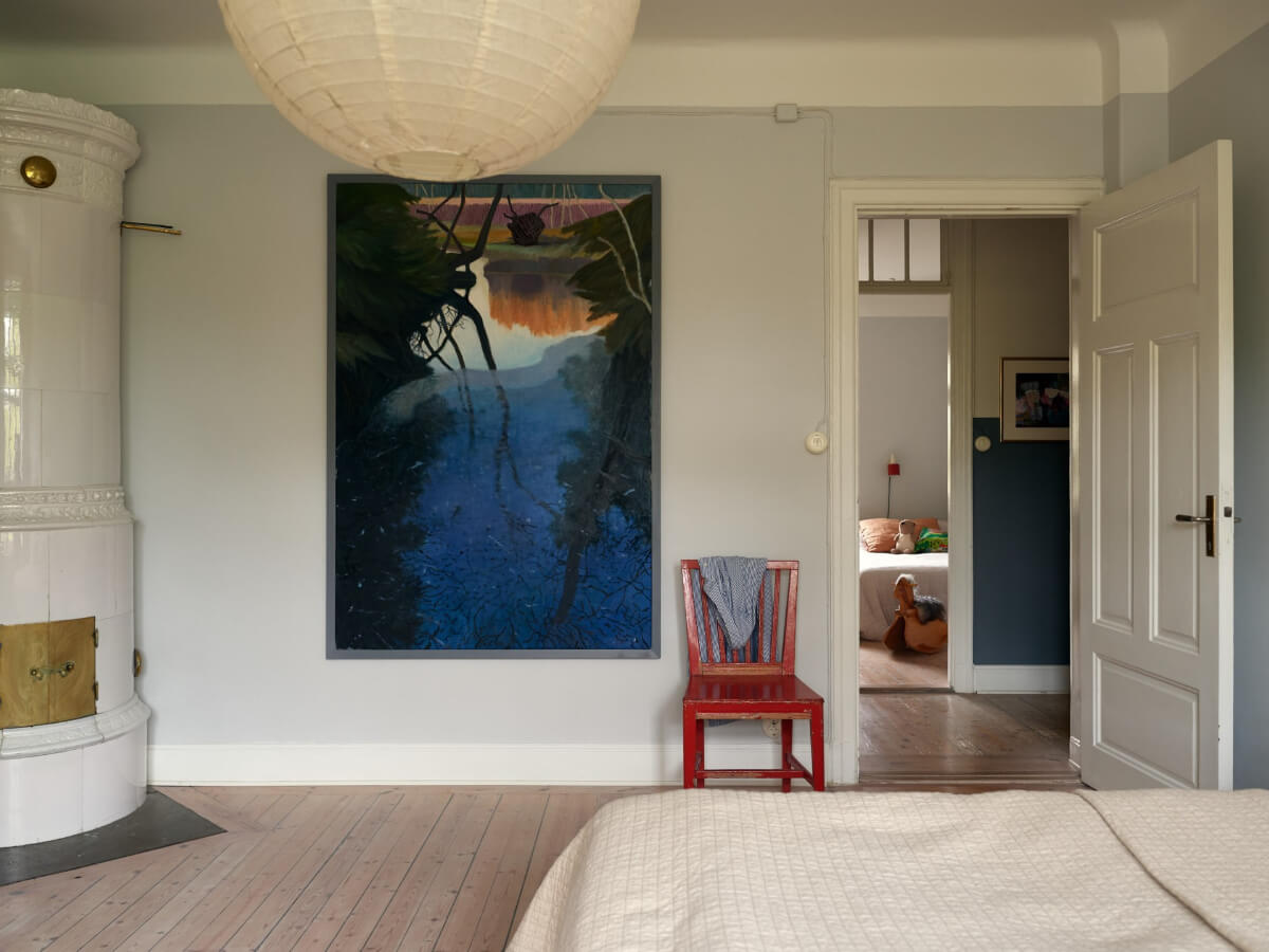 An Art Nouveau Apartment with a Deep Green Kitchen 18 bedroom large art fireplace