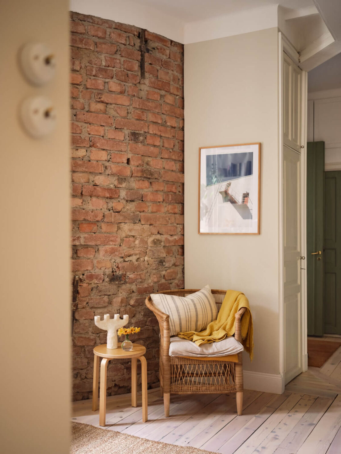 exposed brick wall living room