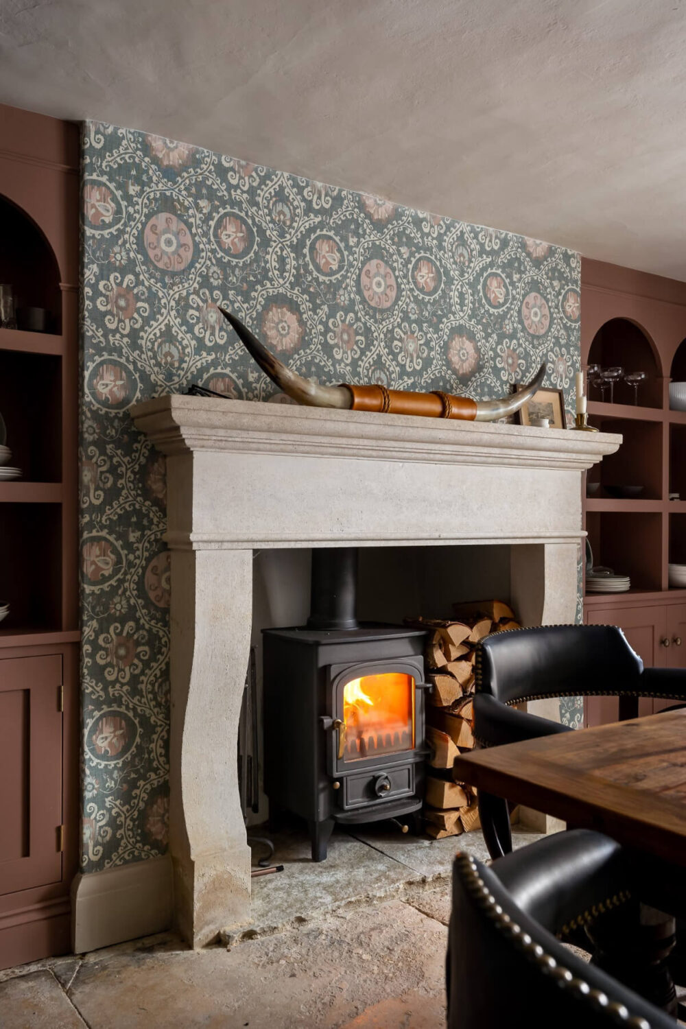 dining room fireplace detail
