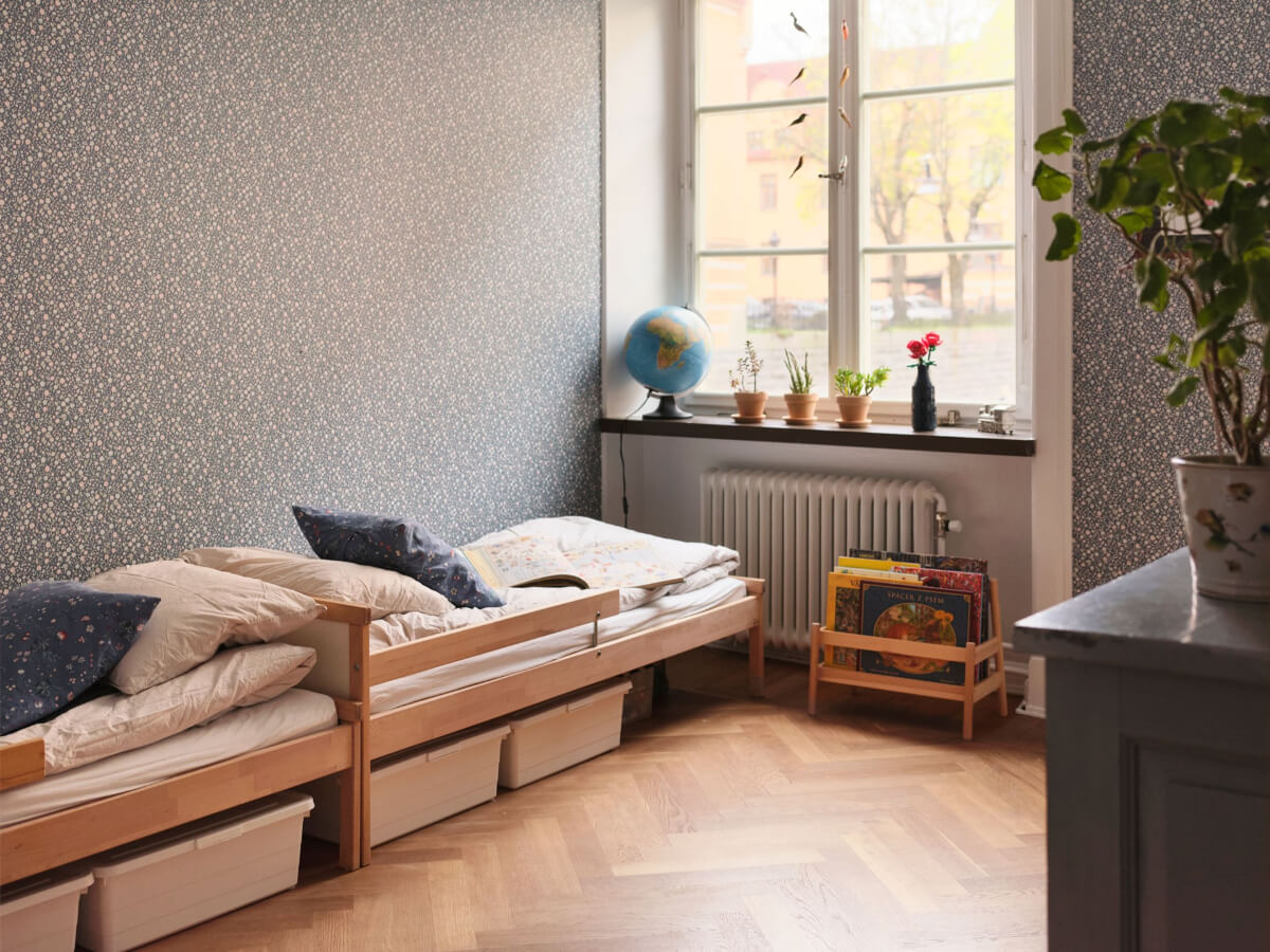 double beds kids bedroom wallpaper