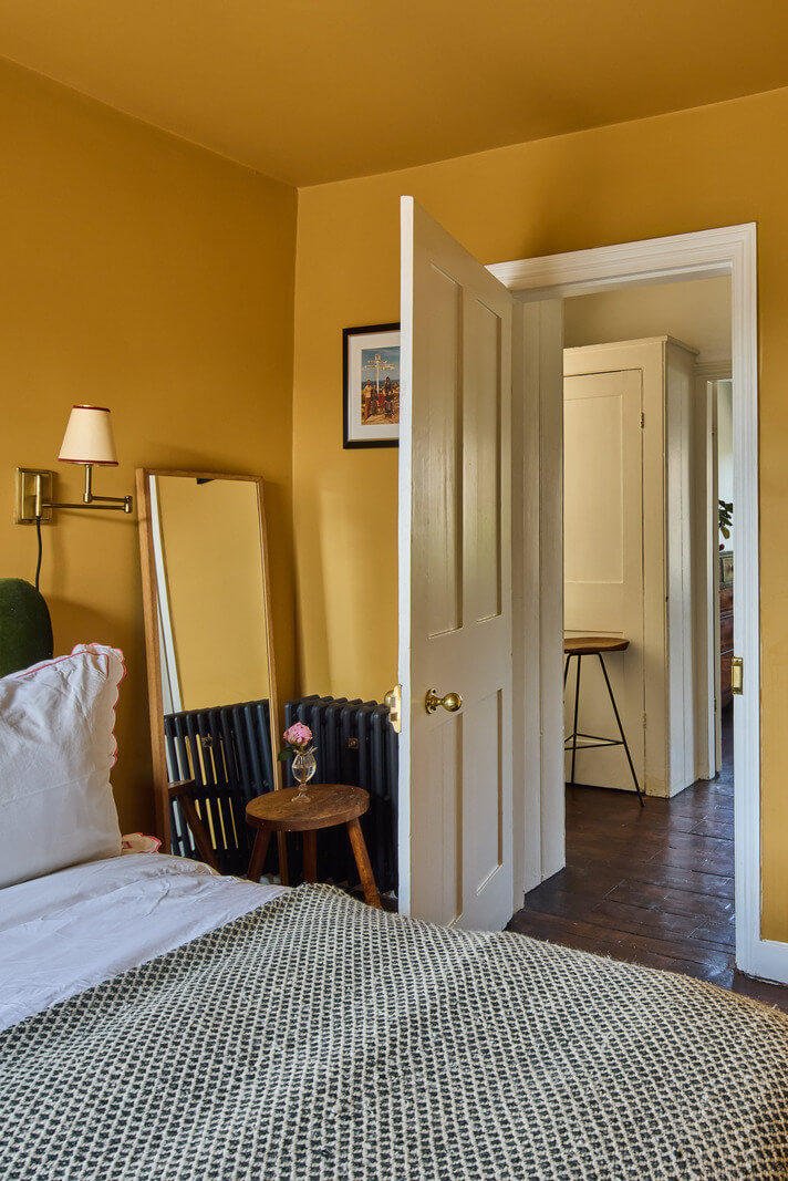 golden yellow walls ceiling bedroom