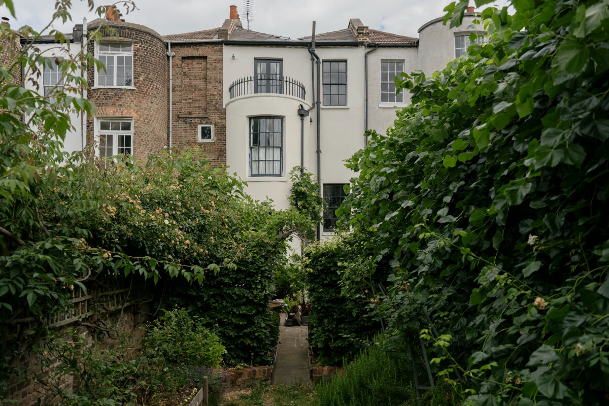 lush green garden london townhouse