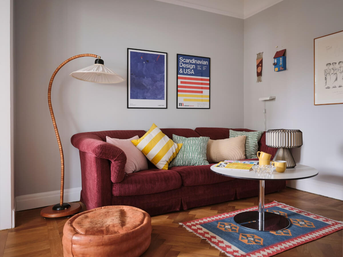 pink sofa television room