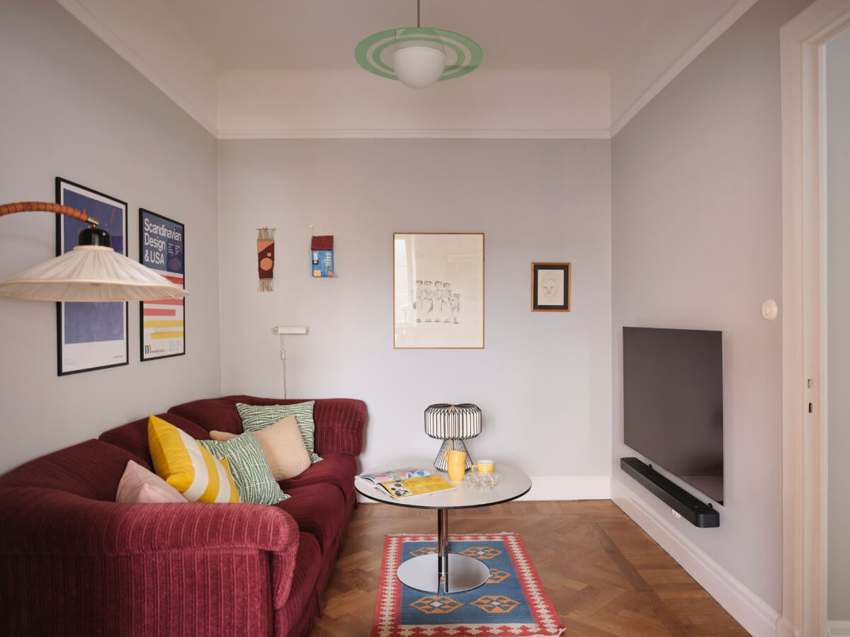 small sitting room pink sofa