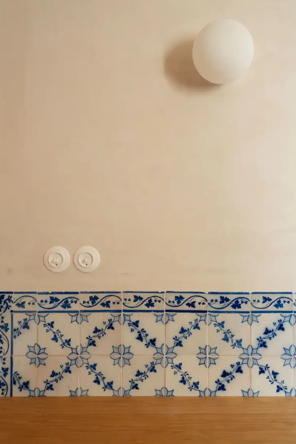 A Thoughtful Apartment Renovation in the Heart of São Bento 11 16 pxetf2 A Thoughtful Apartment Renovation in the Heart of São Bento