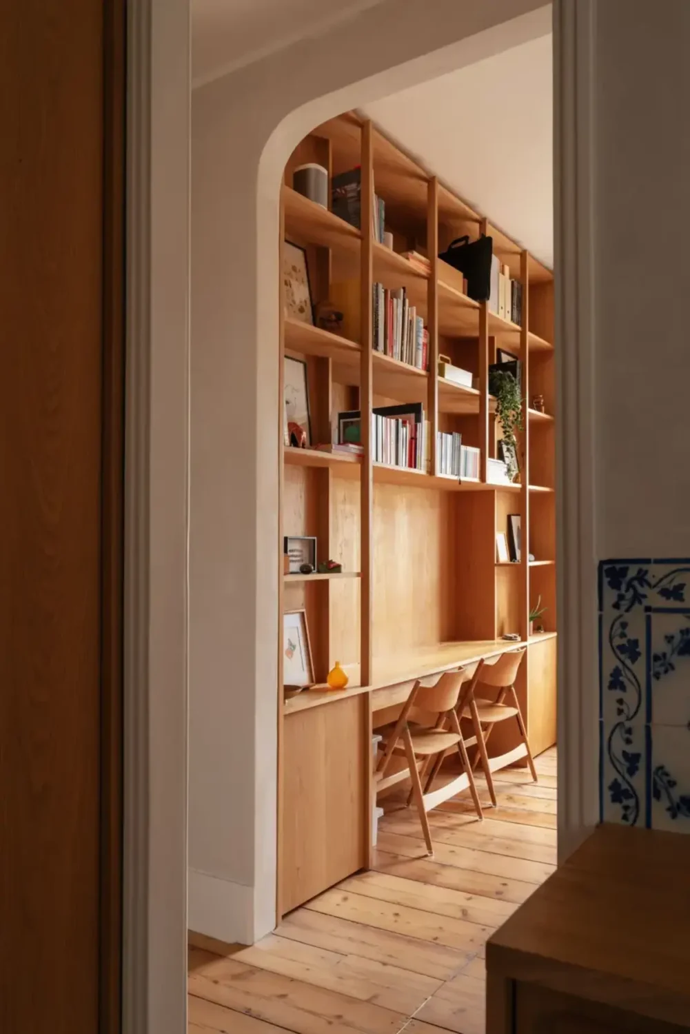 A Thoughtful Apartment Renovation in the Heart of São Bento 13 18 tsgt5t A Thoughtful Apartment Renovation in the Heart of São Bento