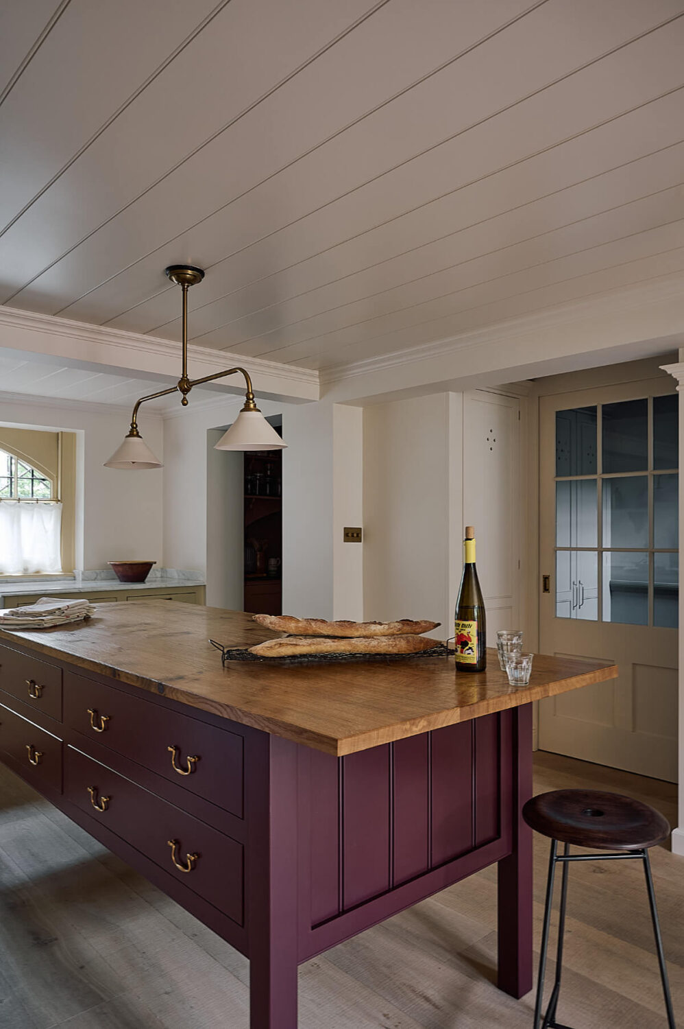 A Timeless Basement deVOL Kitchen in Butter-Yellow and Purple-Brown 10 9.TheClassicEnglishKitchen deVOL LOW RES A Timeless Basement deVOL Kitchen in Butter-Yellow and Purple-Brown