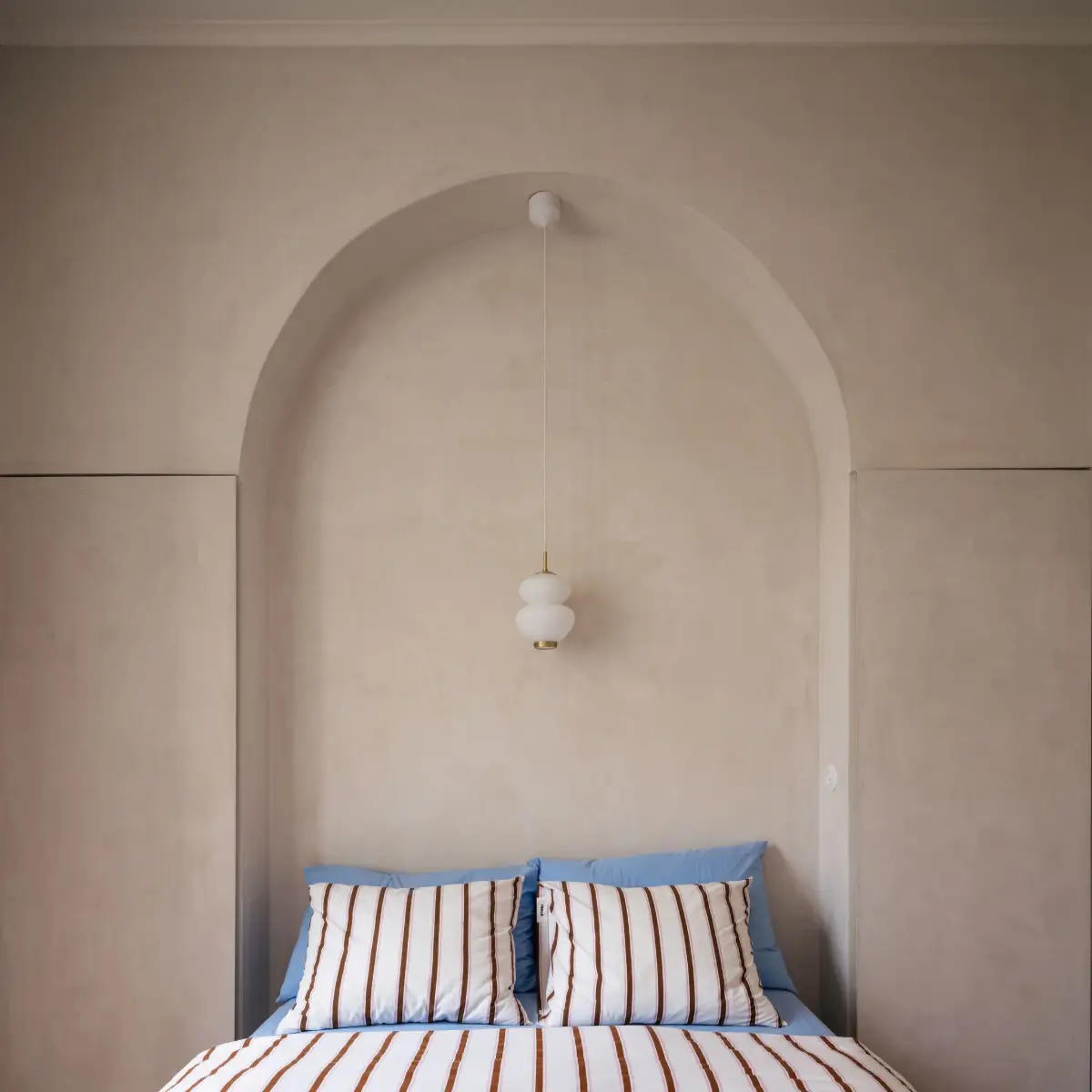 A Thoughtful Apartment Renovation in the Heart of São Bento 19 LNG FF ldp 18 jnuo07 A Thoughtful Apartment Renovation in the Heart of São Bento