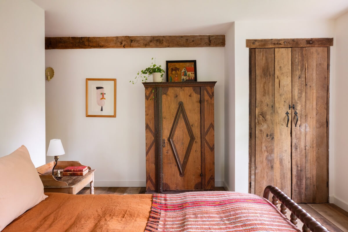 bedroom rustic timber built-in wardrobes