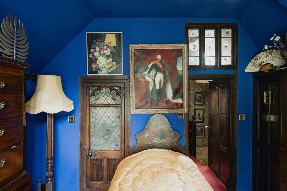 blue bedroom