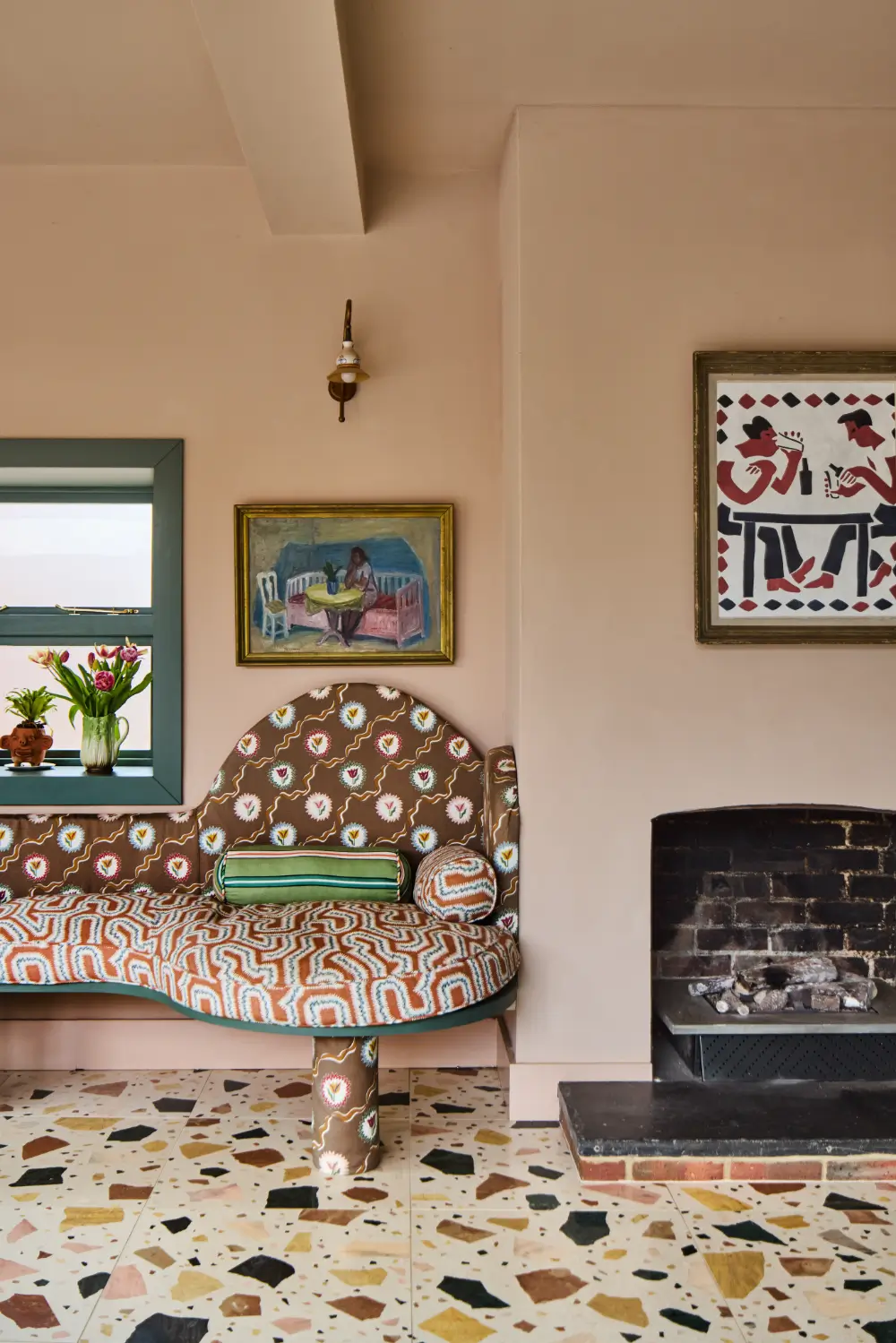 A Colorful Design-Led Georgian House in the Heart of Henley-on-Thames 9 vpatterned-bench-terrazzo-floor-nordroom