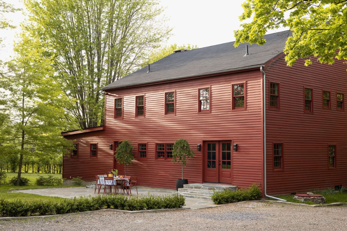 red barn house terrace