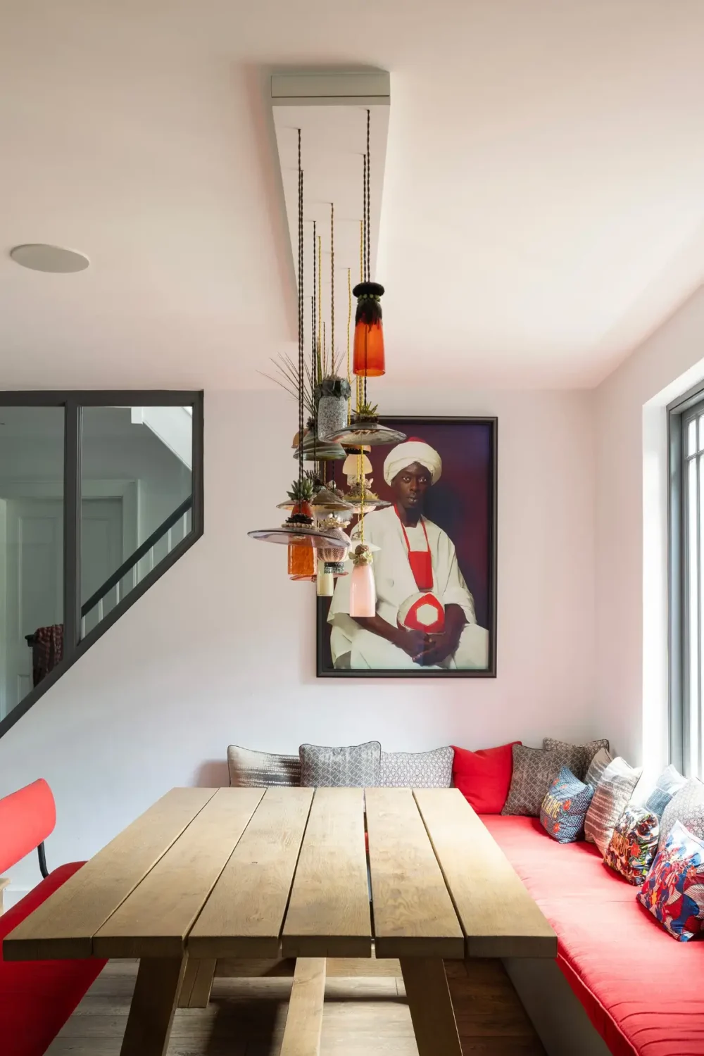 Contemporary Interiors and Bold Colors in a London Villa 9 2 Contemporary Interiors and Bold Colors in a London Villa