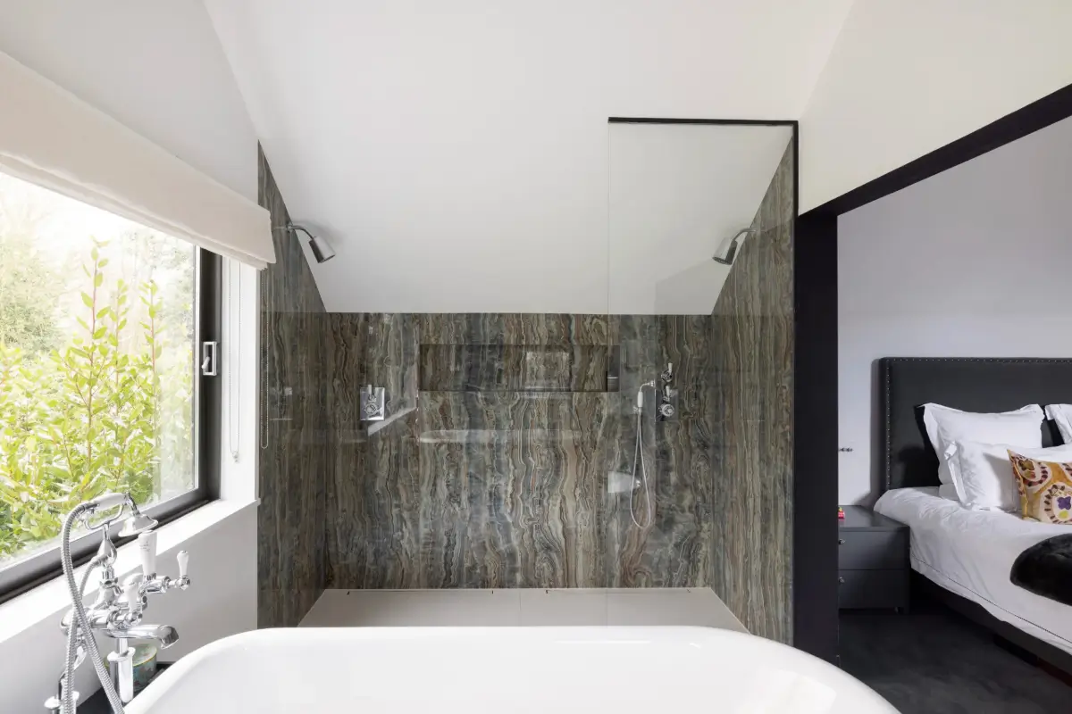 Contemporary Interiors and Bold Colors in a London Villa 20 9 Contemporary Interiors and Bold Colors in a London Villa