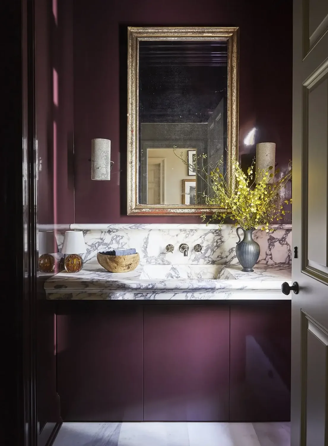 Adam Levine and Behati Prinsloo's Montecito Estate is For Sale 16 Adam-Levine-Behati-Prinsloo-Montecito-Estate-For-Sale-Nordroom-powder-room