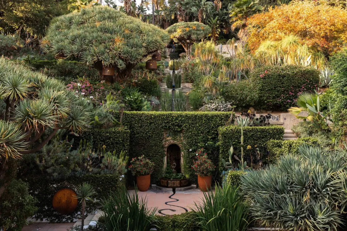 Aaron Paul Lists Spanish-Style Los Feliz Home with a Celebrity History 18 aaron-paul-lists-Spanish-style-Los-Feliz-house-nordroom