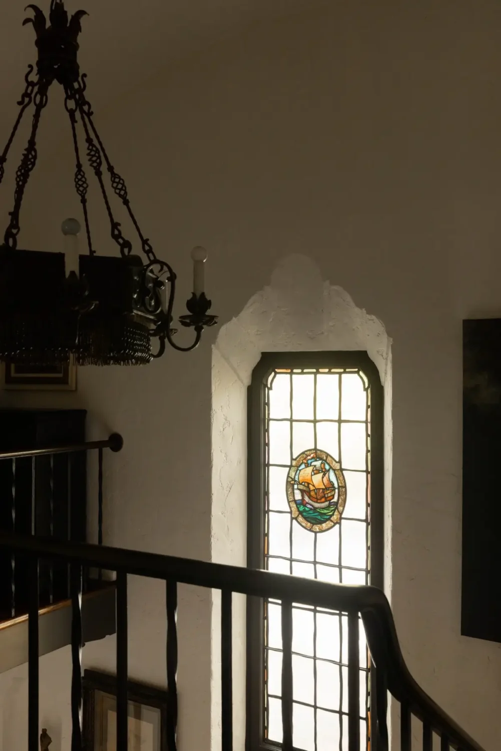 Aaron Paul Lists Spanish-Style Los Feliz Home with a Celebrity History 8 aaron-paul-lists-Spanish-style-Los-Feliz-house-nordroom14