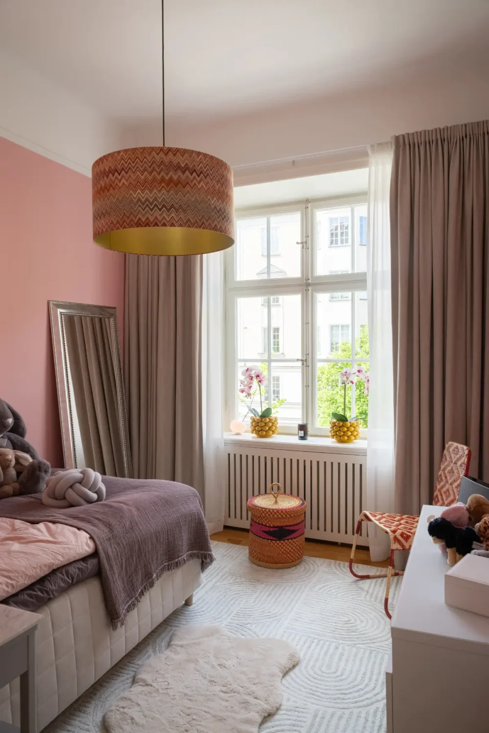 A Classic Stockholm Apartment with a Sky-Blue Kitchen 13 childrens bedroom pink walls