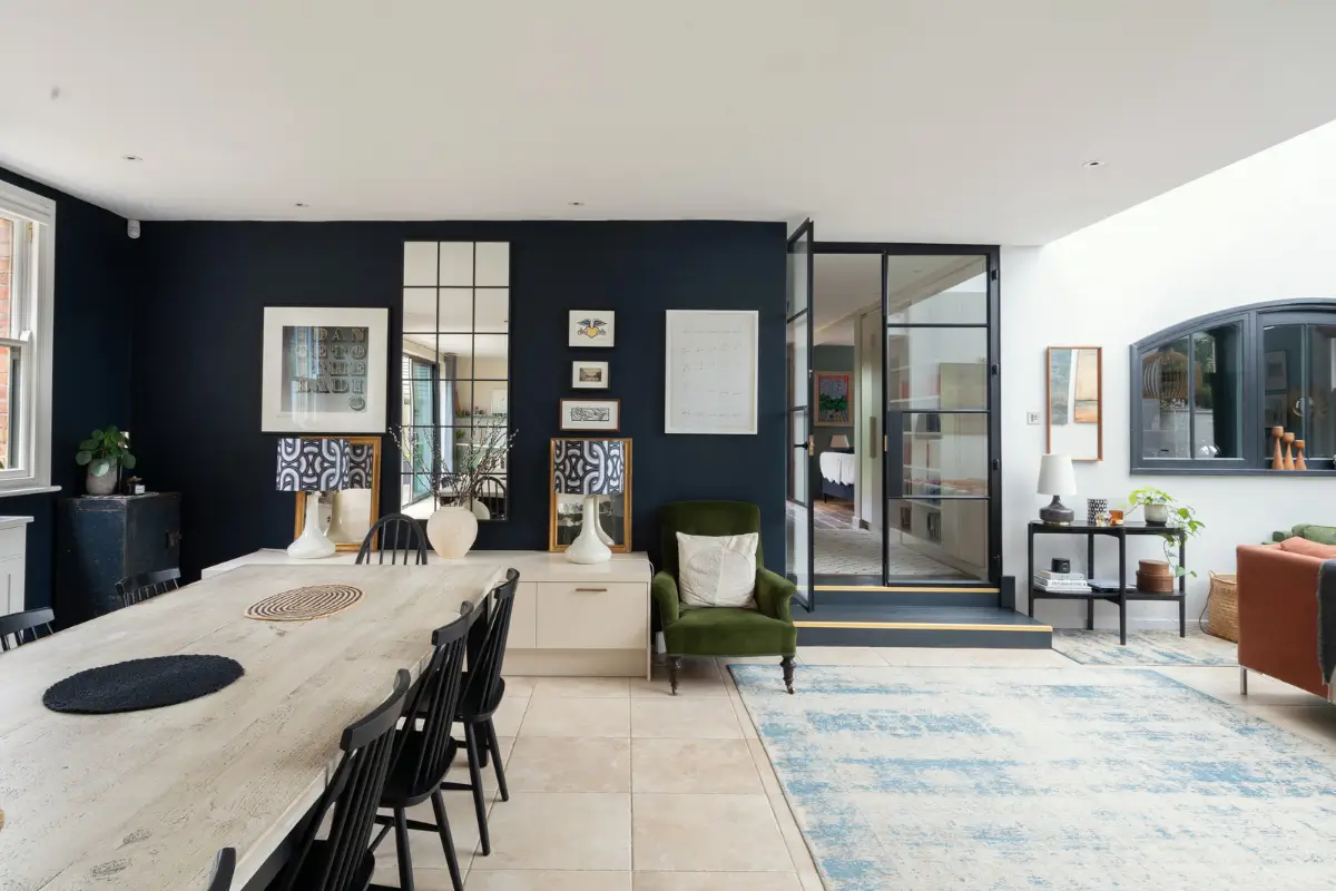 Contemporary Open-Plan Living Spaces in an English Victorian House 10 dark blue walls dining area