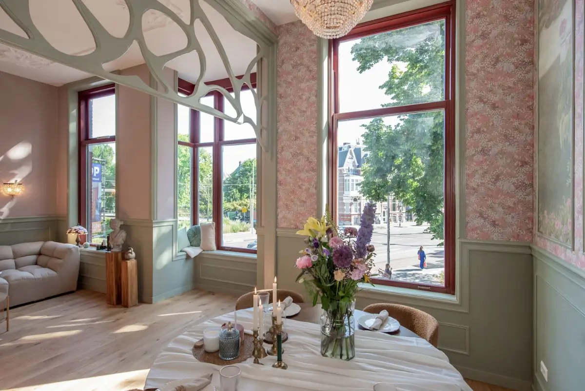 Art Nouveau Elegance Meets Modern Living in a Pink & Green Apartment 6 dining niche large windows