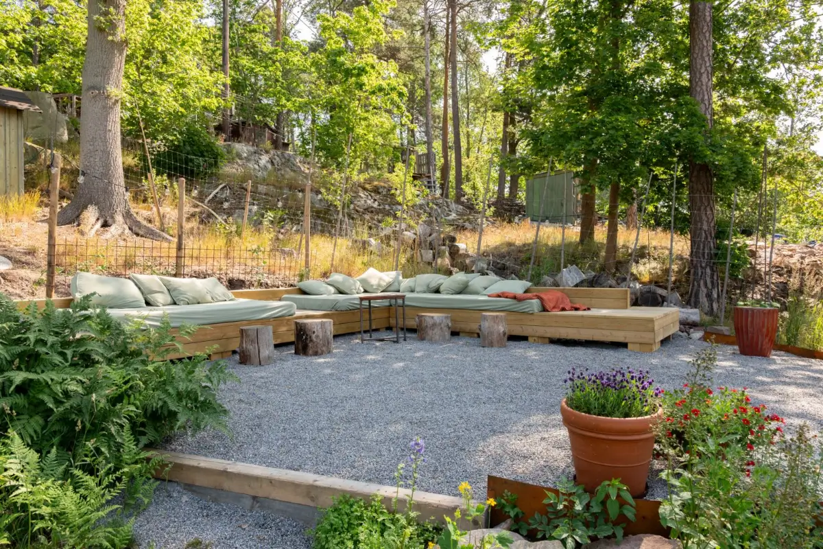 A Modern Wooden Cottage with Sea Views Close to Stockholm 38 garden built-in wooden benches