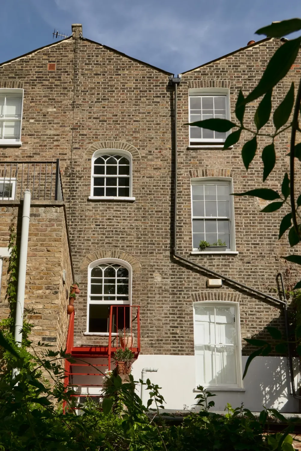 A Classic Victorian Duplex with a Lush, Private Garden in London 36 garden facade london apartment