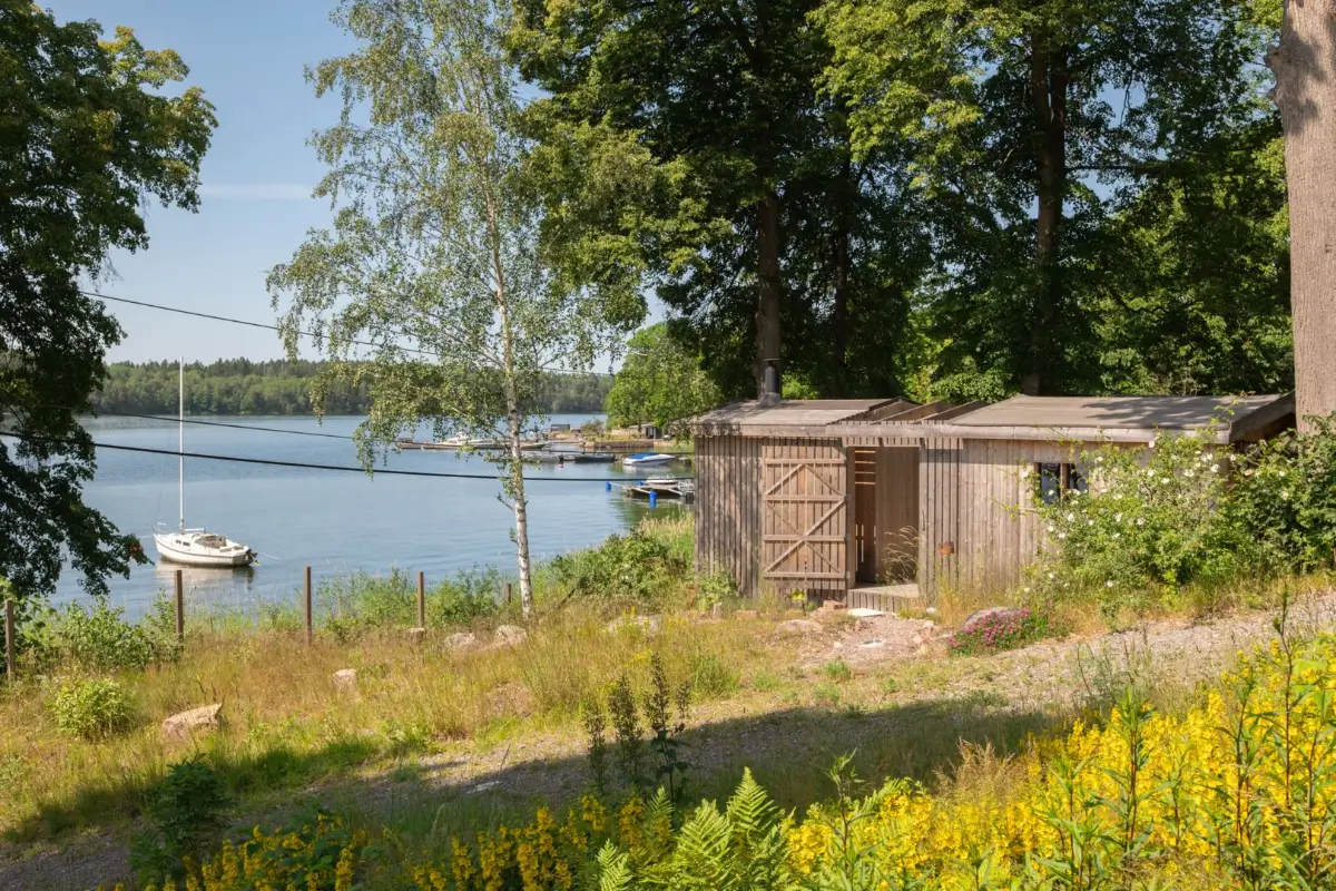 A Modern Wooden Cottage with Sea Views Close to Stockholm 37 garden with sauna