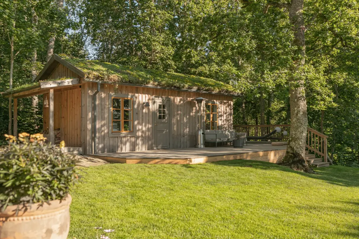 Modern Comforts and Historic Architecture in an 18th Century Home 29 guest house