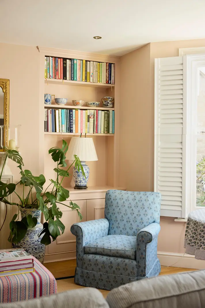 Pastel Hues in a Two-Bedroom Garden Apartment in West Kensington 4 pastel pink living room bay window