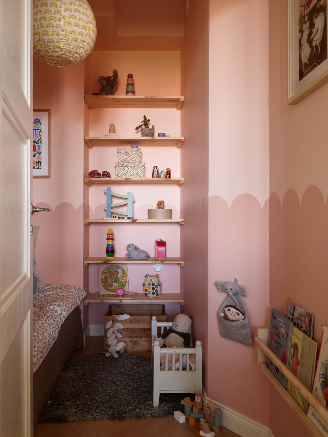 A Stockholm Apartment with a Butter-Yellow Bedroom 12 small pink kids bedroom