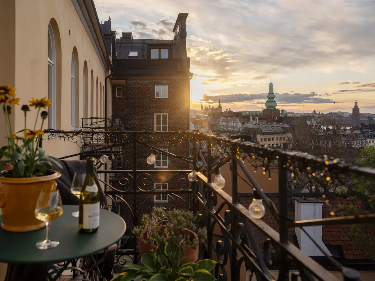 A Classic Late 19th Century Apartment with Magnificent Views of Stockholm 9 stockholm balcony view