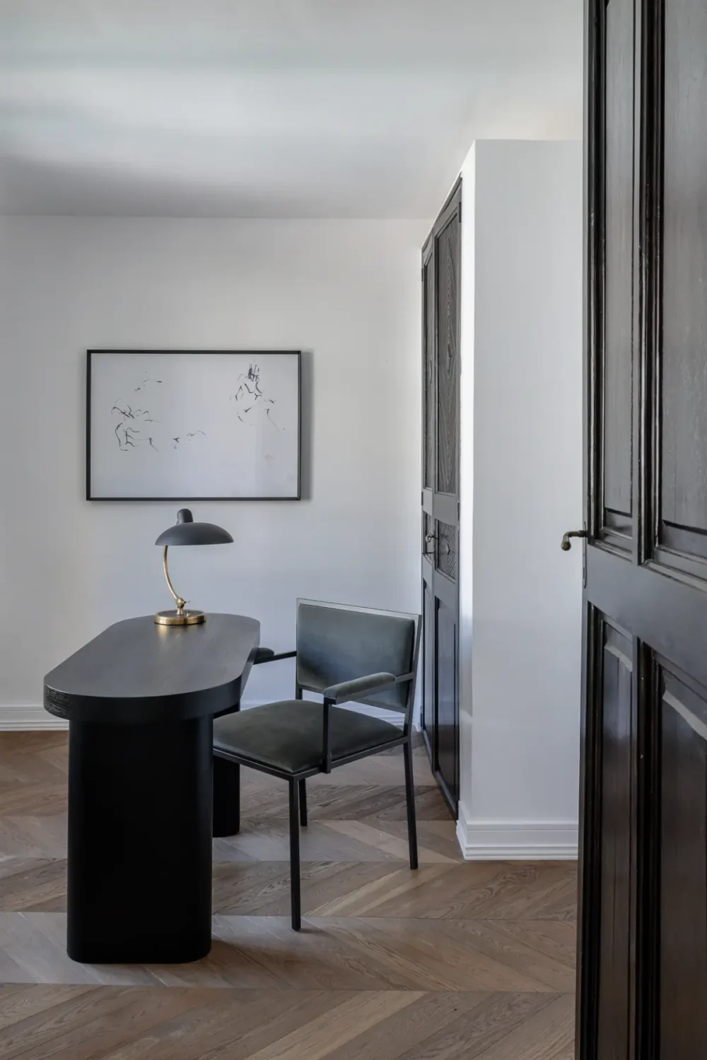 A 19th-Century Mallorcan Townhouse Restored by &TEMPEL 8 Palazzo-Bartomeu-home-office-nordroom