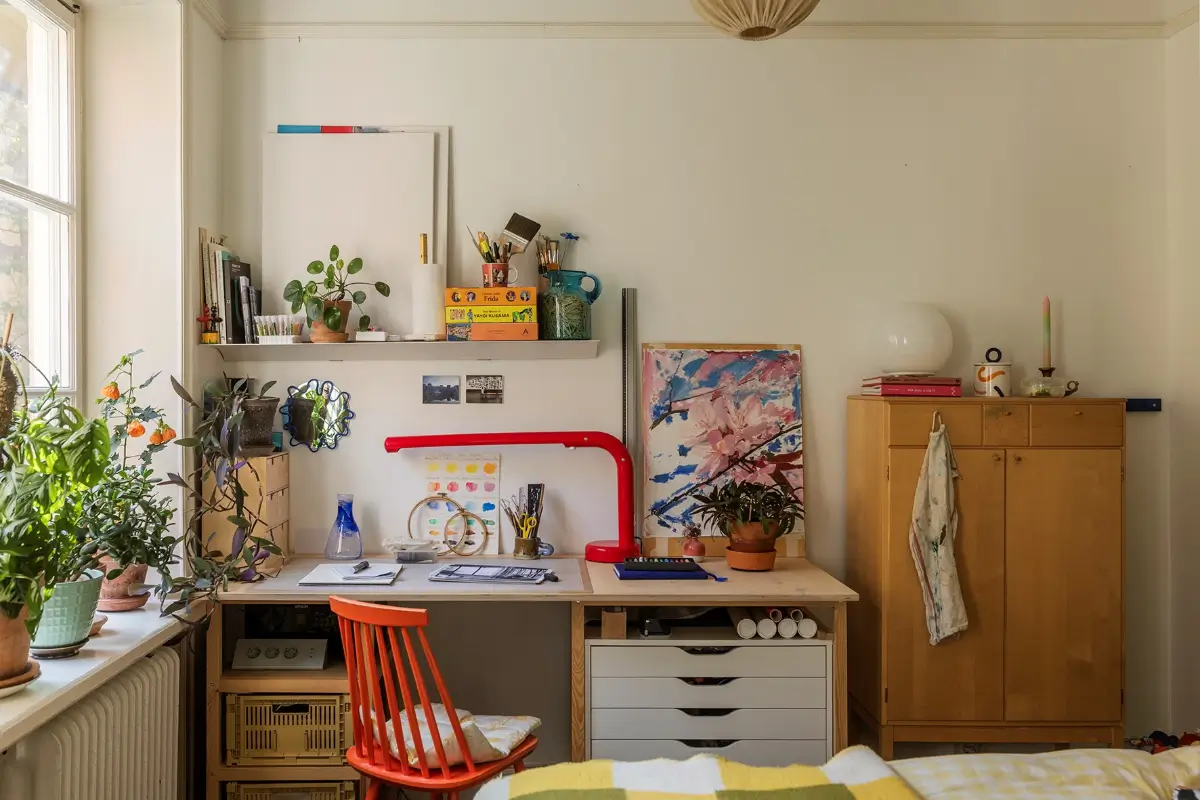 A Charming Swedish Courtyard Apartment Filled with Art 17 bedroom desk