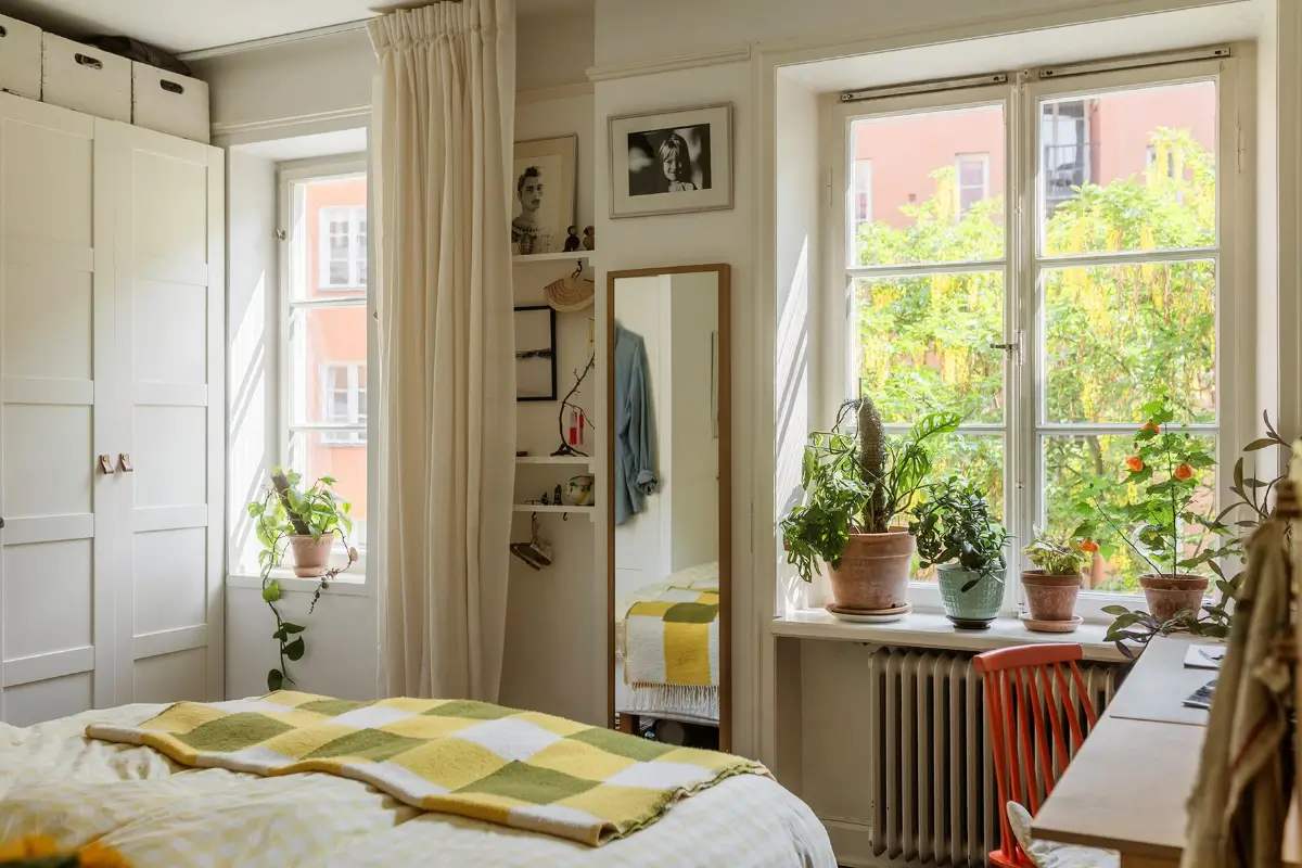 bedroom large windows