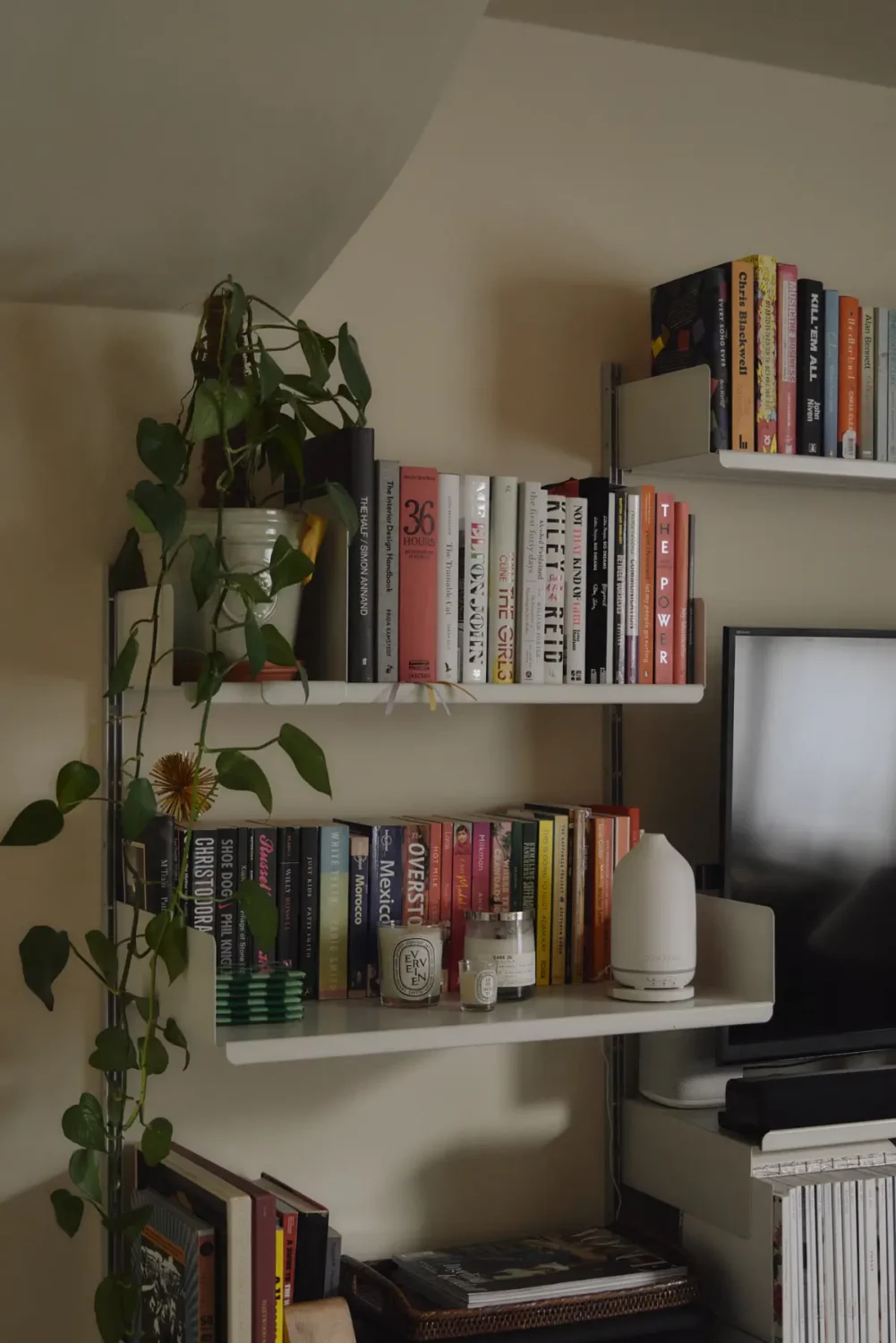 Modern Craftsmanship and Historic Charm in a London Home 3 bookshelves