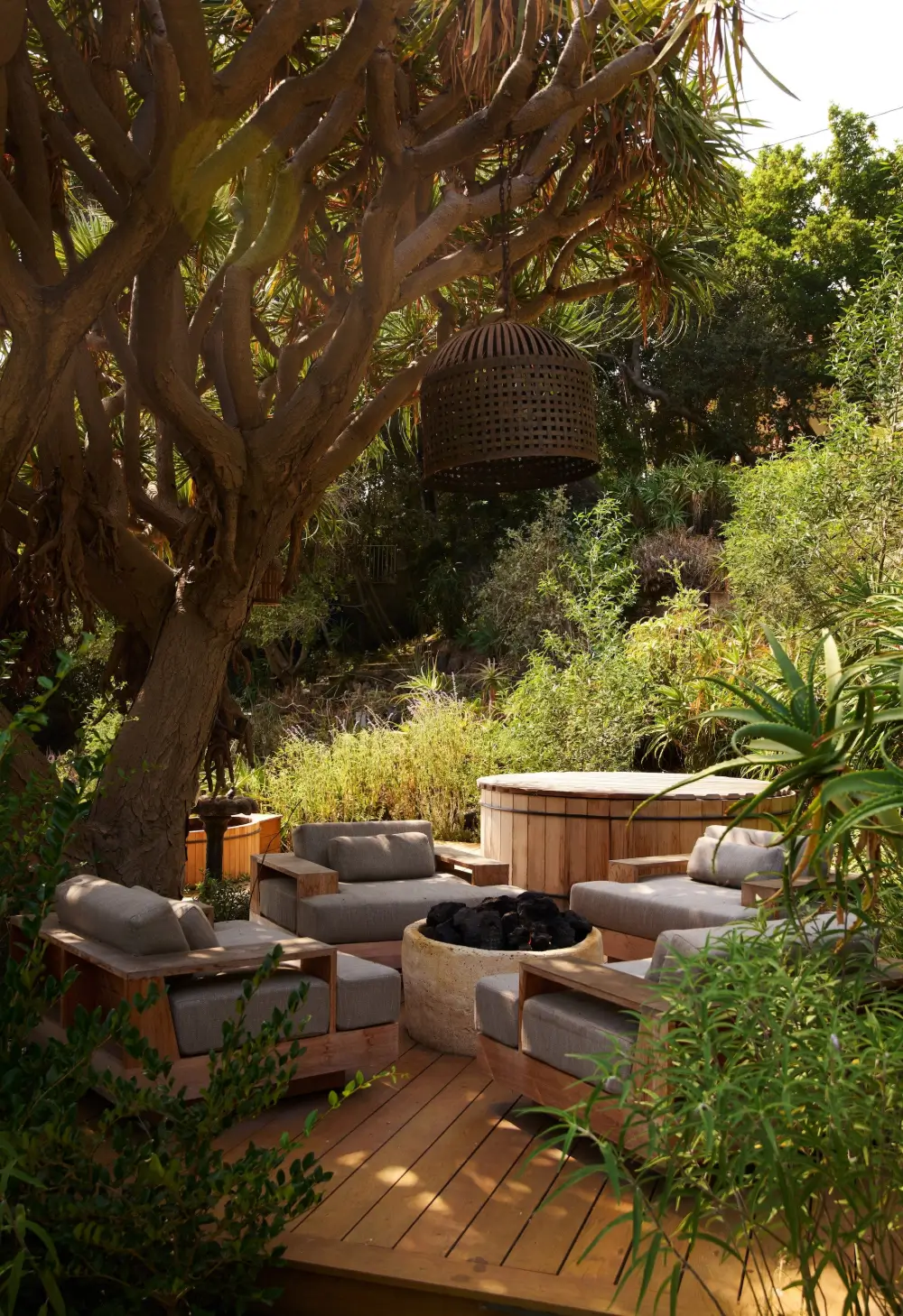 Aaron Paul Lists Spanish-Style Los Feliz Home with a Celebrity History 32 breaking bad actor aaron paul spanish style los feliz home for sale18 Aaron Paul Lists Spanish-Style Los Feliz Home with a Celebrity History