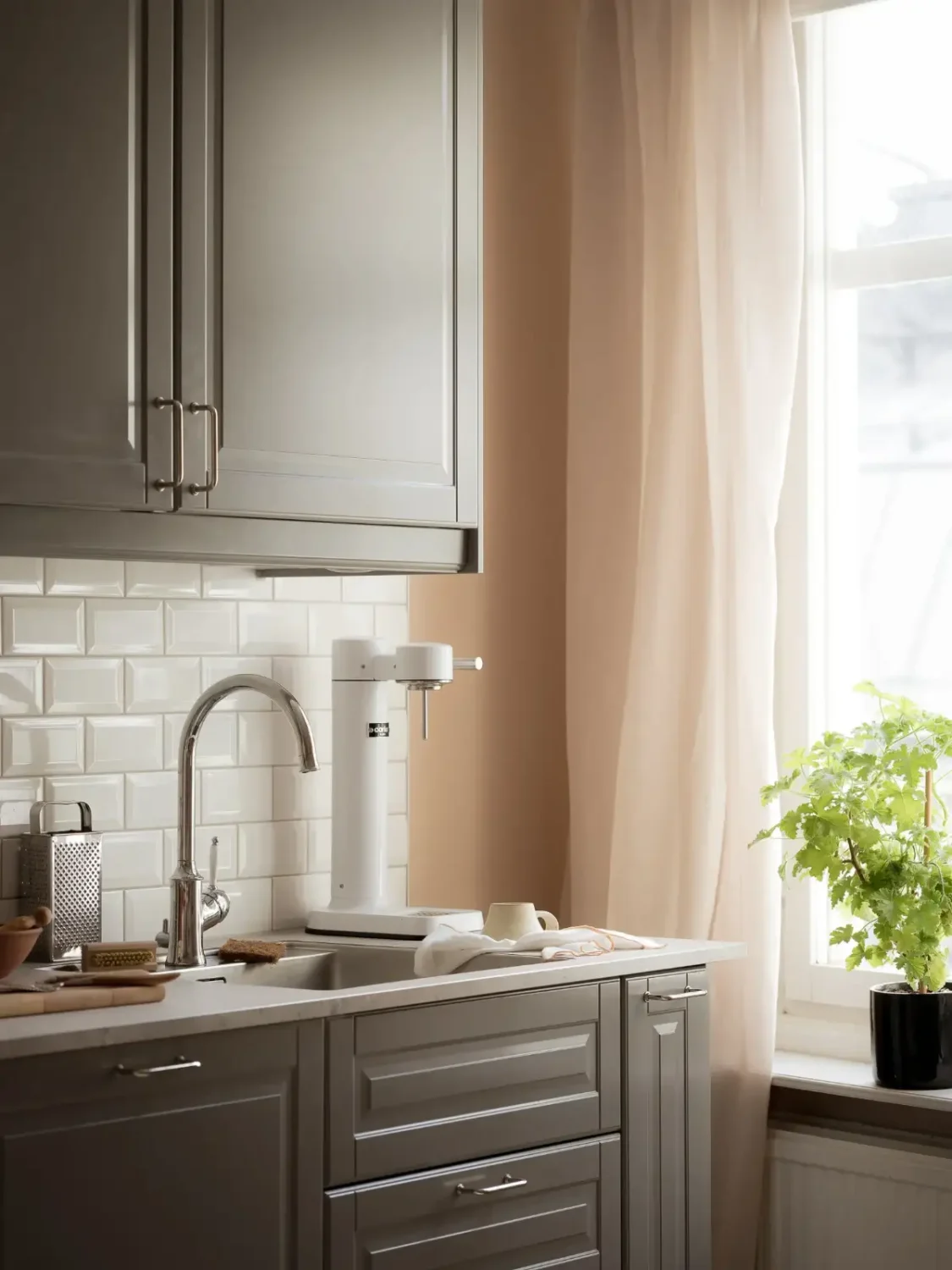 A Cozy Apartment with Exposed Brick and Period Details 21 kitchen detail