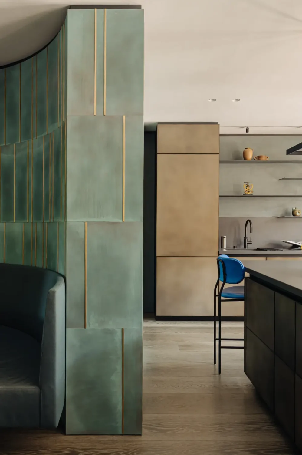 A Luxurious Apartment in an Exclusive Amsterdam Location 5 luxurious-apartment-amsterdam18