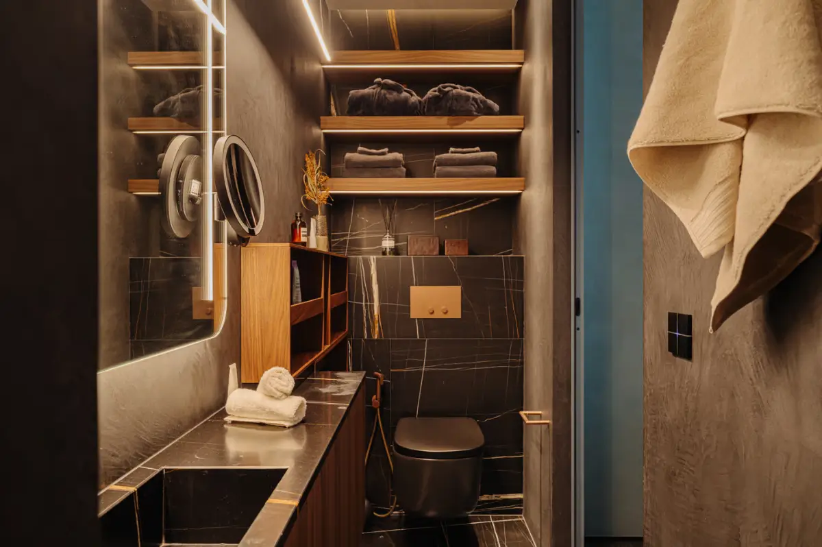 A Luxurious Apartment in an Exclusive Amsterdam Location 19 luxurious-apartment-amsterdam4