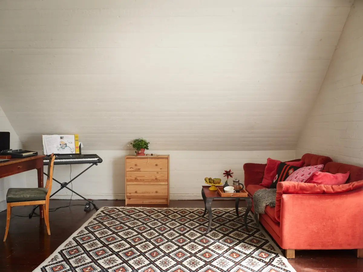 A Well-Preserved 1920s House with a Green Kitchen in Stockholm 18 music room