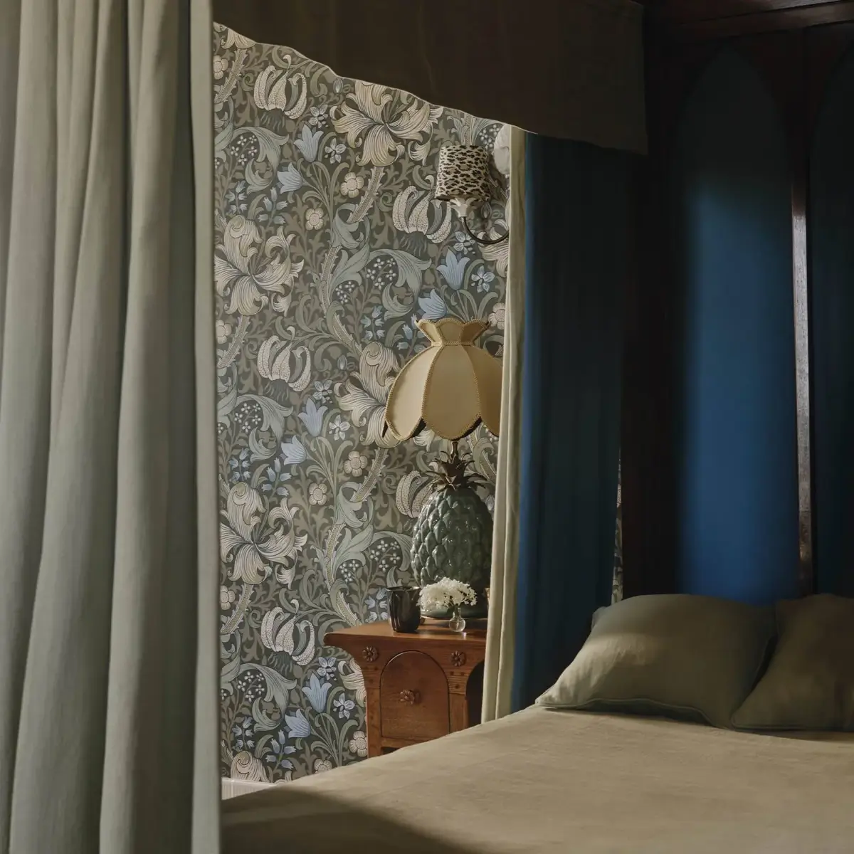 House of Hackney Autumn/Winter Collection Is Inspired by William Morris 12 nordroom-house-of-hackney-autum-winter25-collection-wp_golden_lily__verde_02_2000x