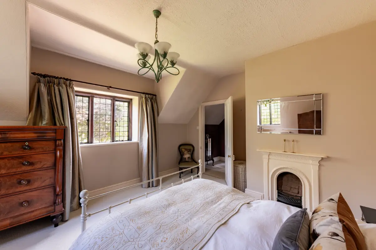 A Charming Timber-Framed Victorian Country House in England 15 north-lodge10