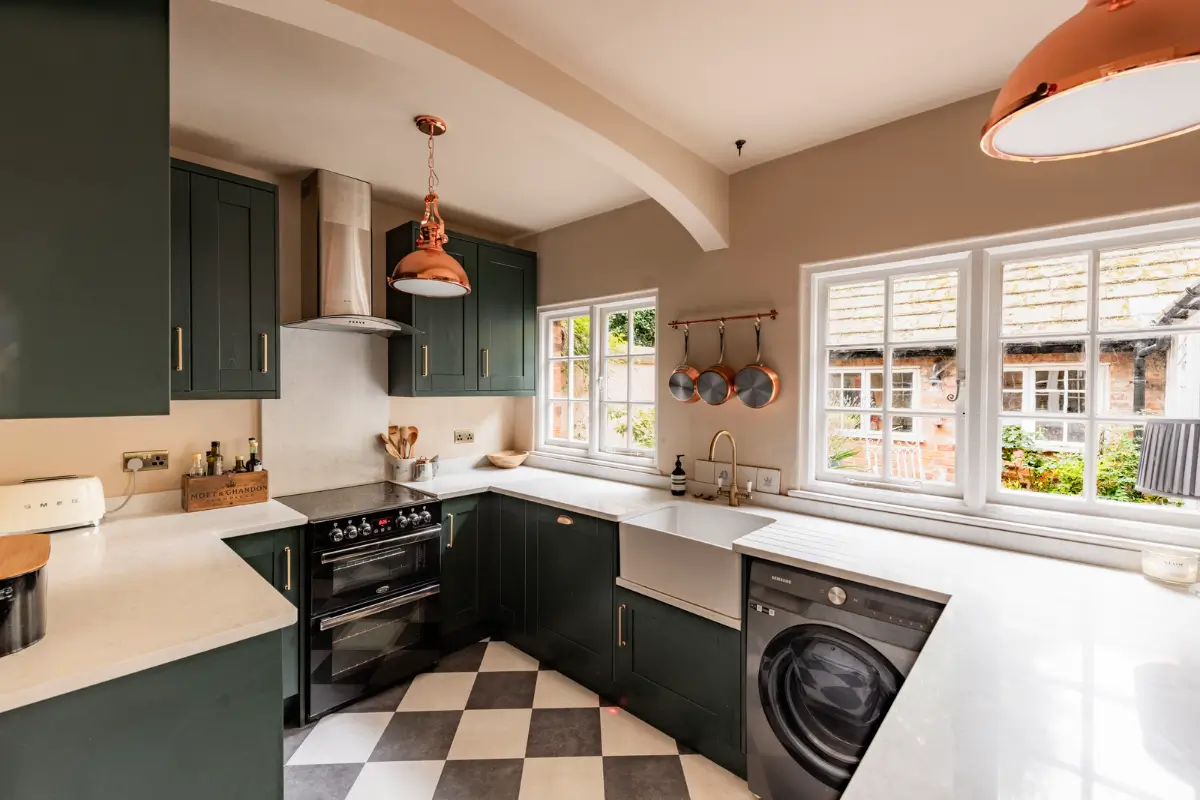 A Charming Timber-Framed Victorian Country House in England 5 c