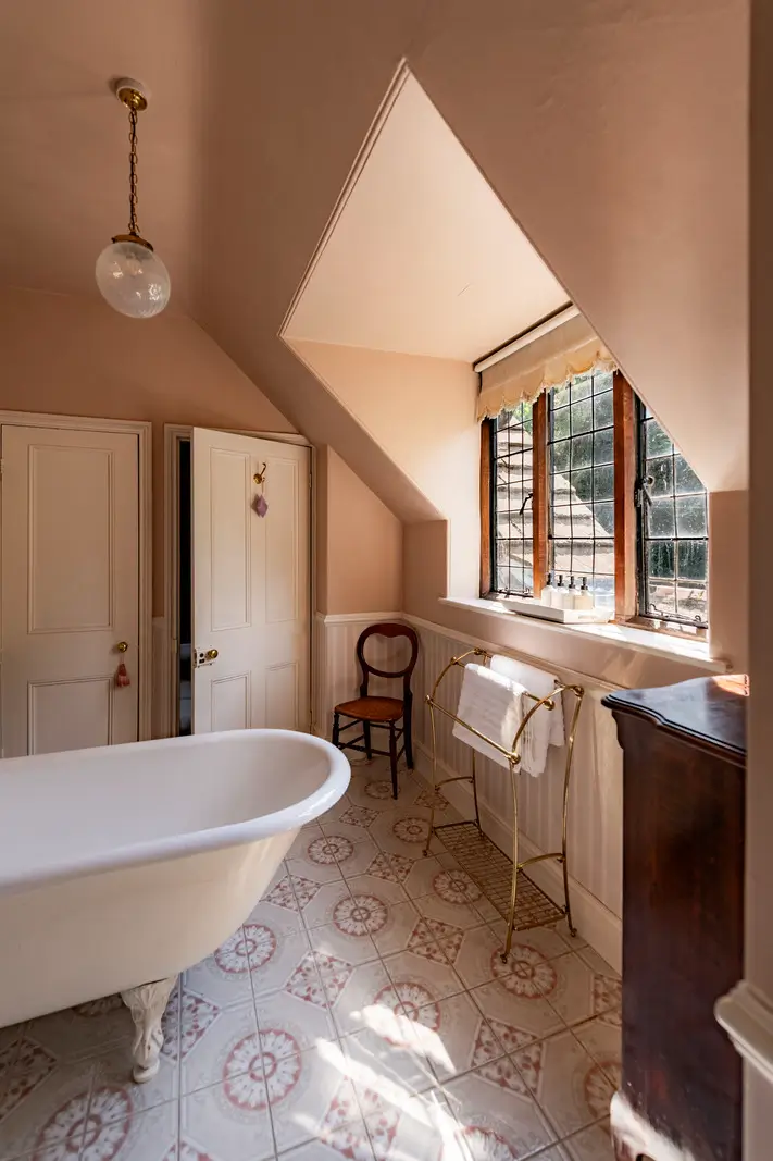 A Charming Timber-Framed Victorian Country House in England 18 north-lodge6