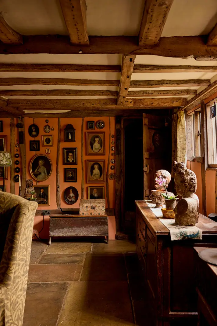 An English Cottage with Historic Character and a Charming Garden 5 palm-cottage27