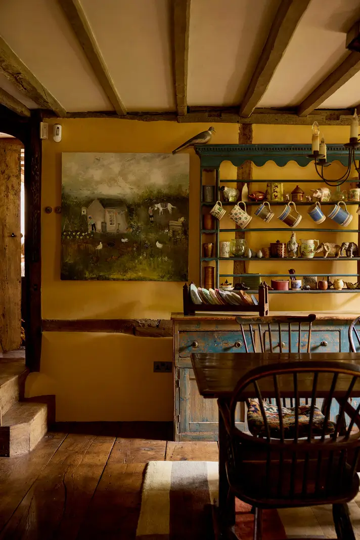 An English Cottage with Historic Character and a Charming Garden 11 palm cottage34 An English Cottage with Historic Character and a Charming Garden