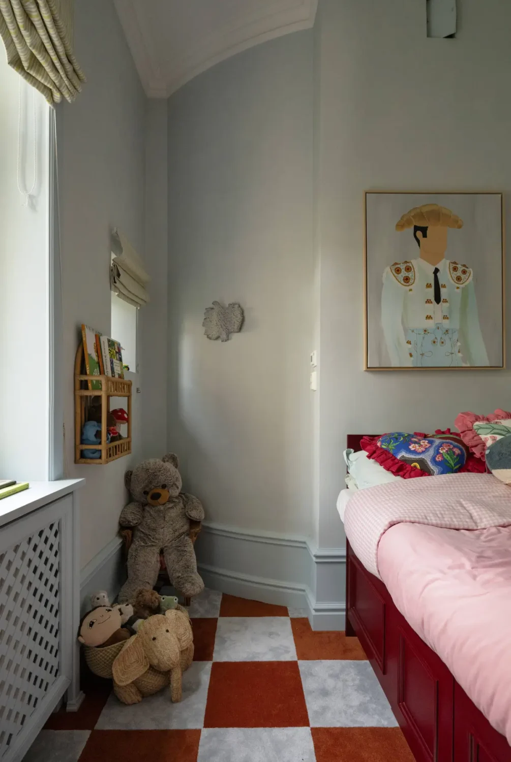 Luxurious Design and Period Features in a Stunning Stockholm Apartment 15 c