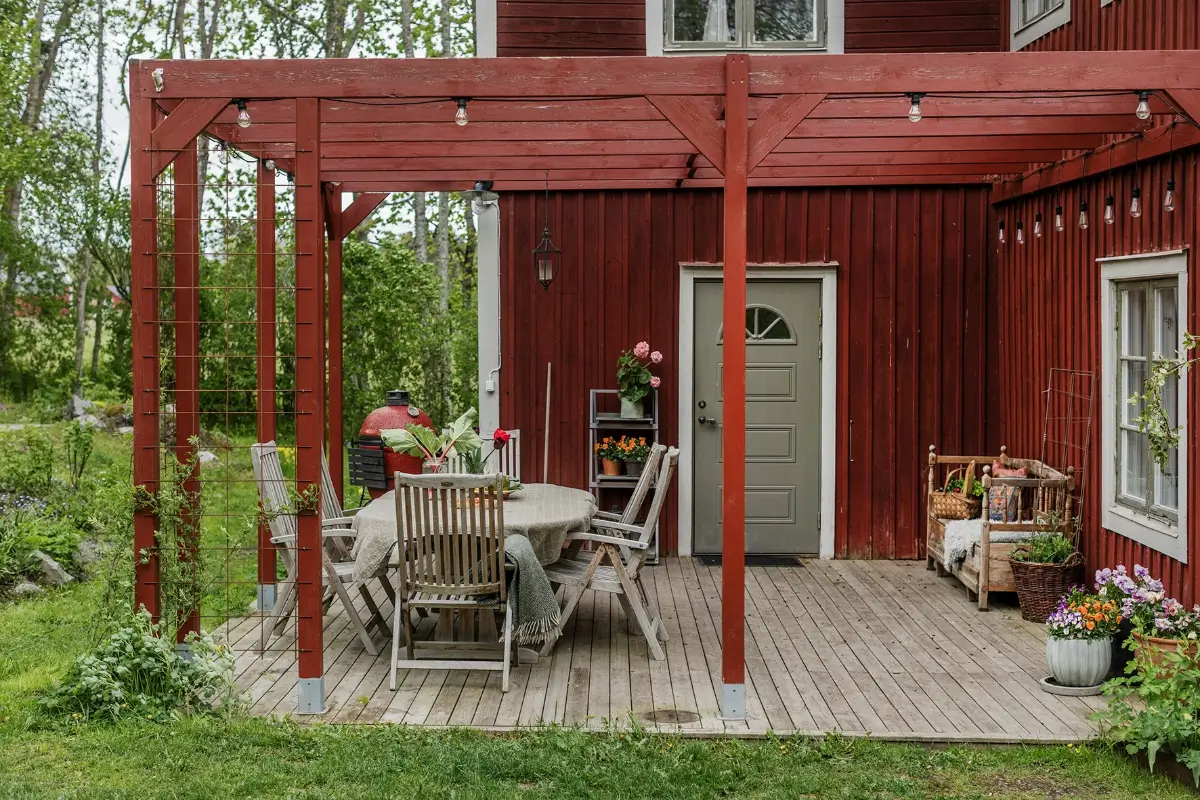 A Cozy Family Home in a Renovated 19th Century School Building 41 school-conversion-sweden-nordroom41