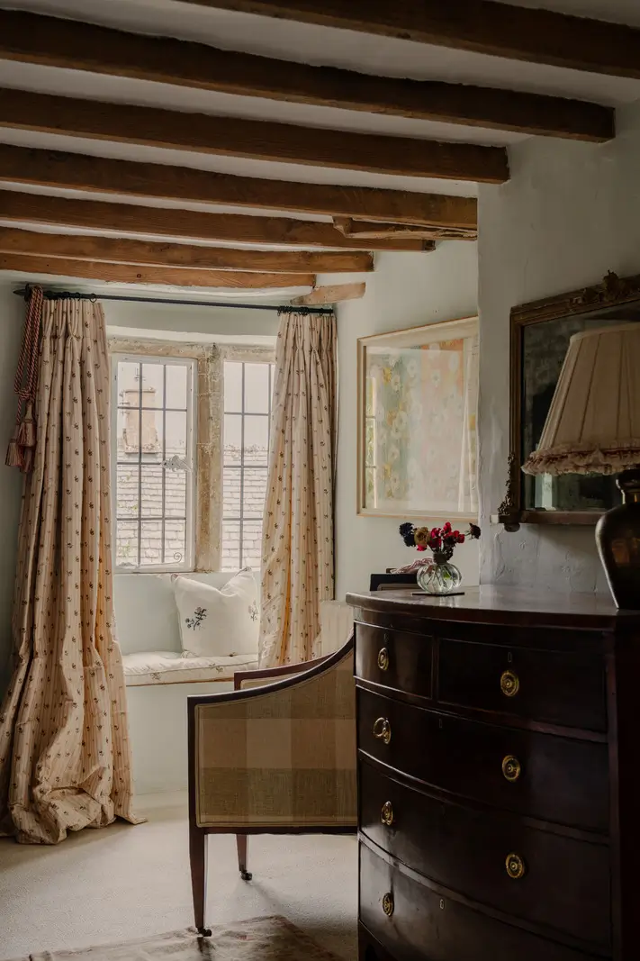 A Georgian Country House Packed with Historical Features 14 the-ford-manor10