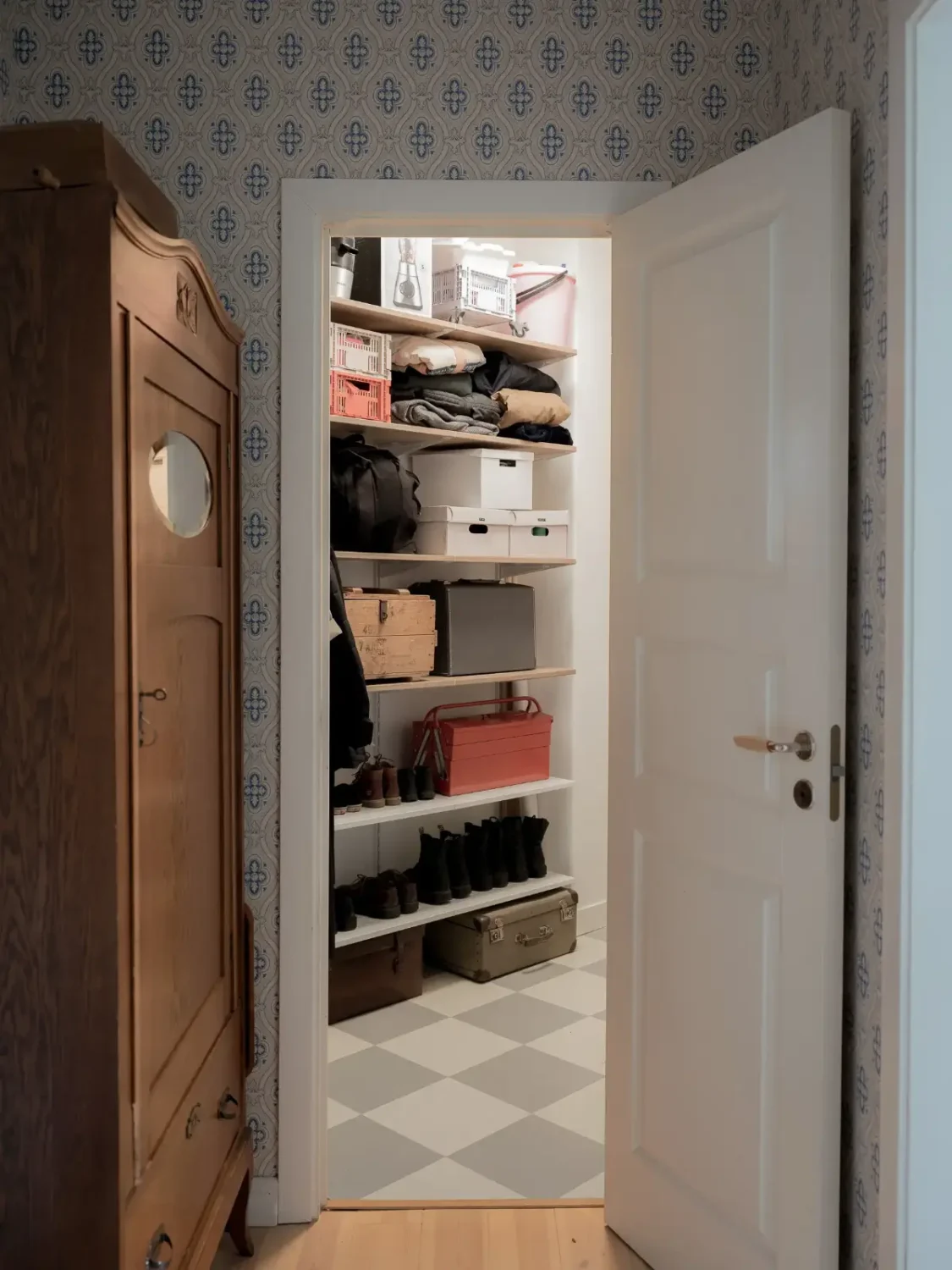A Cozy Apartment with Exposed Brick and Period Details 31 walk-in wardrobe